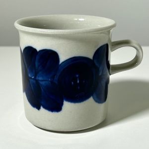 Vintage 50s 60s Arabia of Finland Ulla Procope Stoneware Anemone Mug Signed